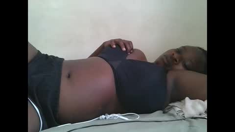 Snapshot of sweetyass25 chatting on September 10, 2025, 7:08 am sweetyass25 online show from September 10, 2025, 7:08 am