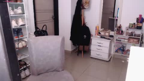 yaya online show from June 21, 2026, 12:13 am