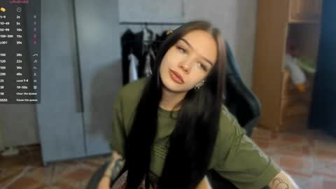 sweetydeviliya online show from June 10, 2026, 7:51 am