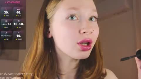 Jenny  give it a sub online show from December 19, 2025, 2:13 pm