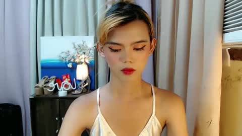 Megan online show from December 4, 2024, 3:48 am