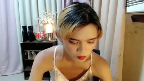 Megan online show from December 18, 2024, 5:04 am