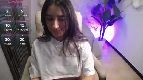 Catalina online show from November 1, 2025, 12:40 pm