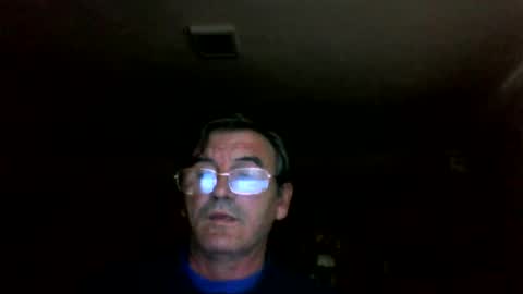 Snapshot of swergiu333 chatting on May 25, 2026, 5:13 am Raymond online show from May 25, 2026, 5:13 am