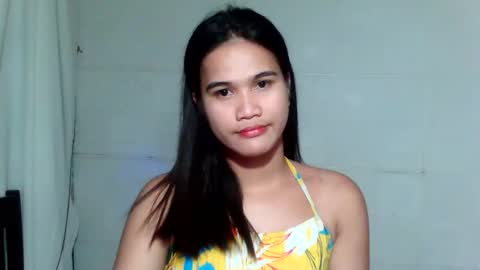 Snapshot of swettie_rhea chatting on May 6, 2026, 2:22 pm Rhea online show from May 6, 2026, 2:22 pm