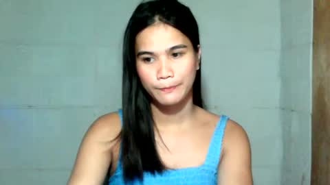 Snapshot of swettie_rhea chatting on May 9, 2026, 2:33 pm Rhea online show from May 9, 2026, 2:33 pm