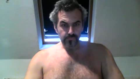 swinger_men_austria online show from December 18, 2025, 7:25 am