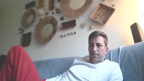 MasoCBT online show from October 27, 2025, 10:52 am