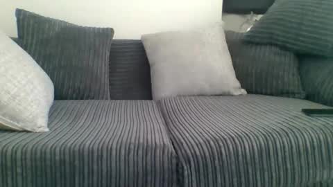 switchienickie online show from May 20, 2026, 11:38 am