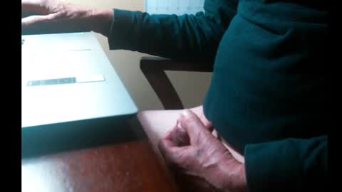 will jeffers online show from December 2, 2025, 10:42 am