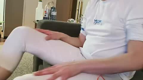 Snapshot of swontguy2025 chatting on March 10, 2025, 7:42 am swontguy2025 online show from March 10, 2025, 7:42 am