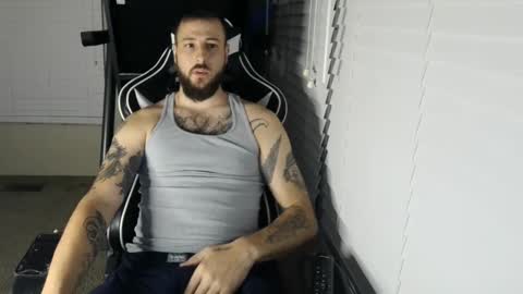 swoozy_ online show from September 19, 2025, 12:45 am