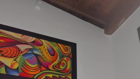 Lilly  online show from February 19, 2025, 9:39 am