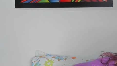 Lilly  online show from February 24, 2025, 5:00 am