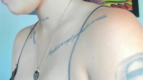 Lilly  online show from September 29, 2025, 7:19 pm