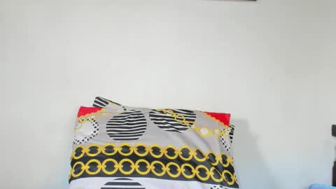 Lilly  online show from October 13, 2025, 7:36 pm