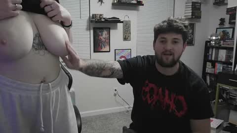 SxyDuo online show from March 7, 2026, 5:04 am