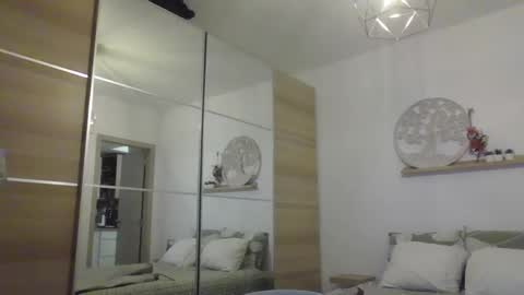 Snapshot of syl092 chatting on December 12, 2024, 6:10 pm syl092 online show from December 12, 2024, 6:10 pm