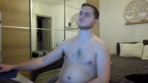 Snapshot of syl092 chatting on January 6, 2025, 7:24 pm syl092 online show from January 6, 2025, 7:24 pm