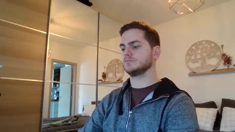 Snapshot of syl092 chatting on January 11, 2025, 2:36 pm syl092 online show from January 11, 2025, 2:36 pm