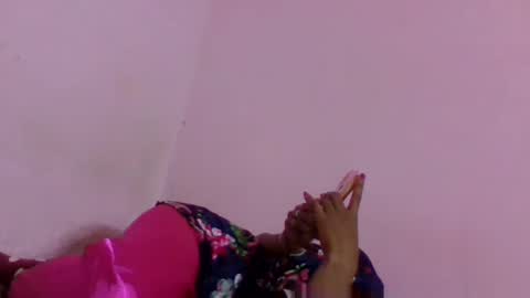 syliaah online show from September 13, 2025, 7:46 pm