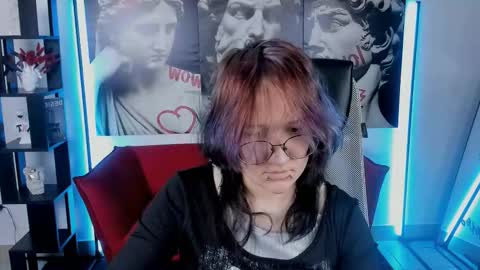 syllviareed online show from January 16, 2026, 10:08 am