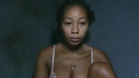 sylvana9794 online show from February 5, 2026, 4:17 am