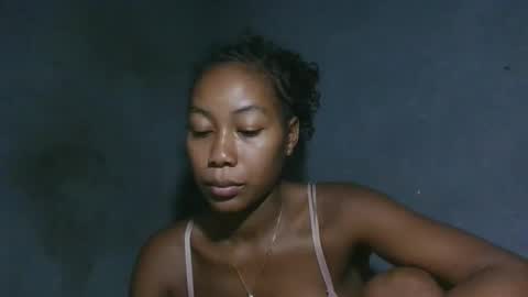 sylvana9794 online show from February 5, 2026, 5:39 pm