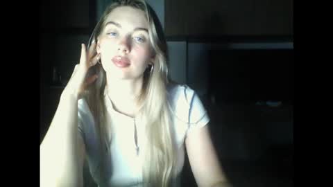 Snapshot of syrami chatting on February 20, 2026, 7:14 pm syrami online show from February 20, 2026, 7:14 pm