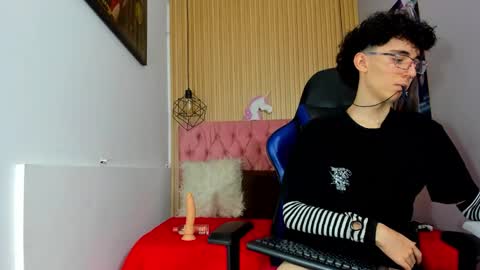 Syriussz online show from February 13, 2026, 7:43 pm