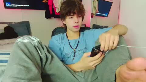 Snapshot of t0n3r chatting on October 11, 2025, 6:06 pm TONER online show from October 11, 2025, 6:06 pm