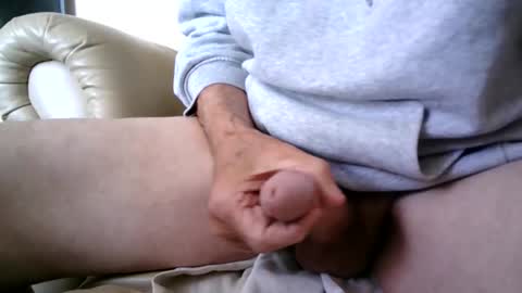 James online show from October 4, 2025, 2:59 pm