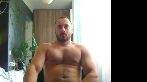 Huracane online show from May 25, 2026, 3:29 pm