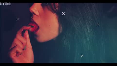 TAANNI online show from October 26, 2025, 10:04 pm