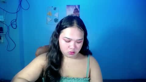 Snapshot of tabatenaxoxo chatting on November 28, 2025, 1:52 am Christine online show from November 28, 2025, 1:52 am