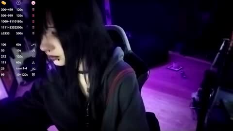 Lina online show from March 10, 2026, 3:06 pm