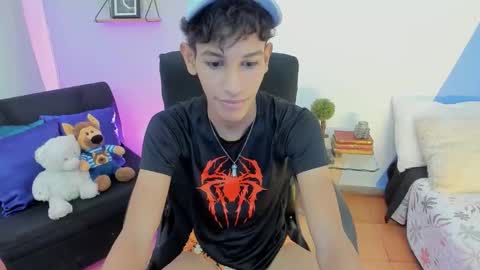 Tashi00 online show from March 2, 2026, 9:21 pm