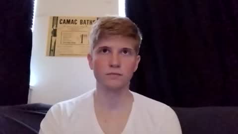 collegetwinkboi online show from February 20, 2026, 7:25 pm