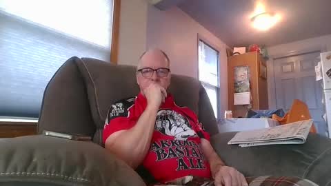 tacrunner66_ online show from February 19, 2025, 7:16 pm