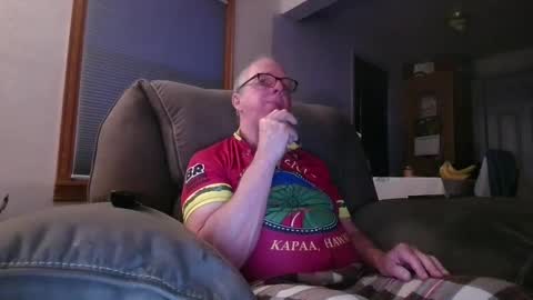 tacrunner66_ online show from March 2, 2025, 2:19 am