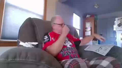 tacrunner66_ online show from October 13, 2025, 8:09 pm