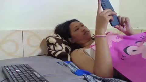 Snapshot of tahiniah chatting on April 15, 2026, 6:48 pm tahiniah online show from April 15, 2026, 6:48 pm