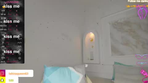 Snapshot of tahira_21 chatting on March 8, 2025, 7:20 pm Tahira online show from March 8, 2025, 7:20 pm