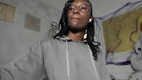 Tahira online show from October 27, 2025, 6:56 pm