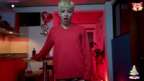 taichi online show from December 23, 2025, 6:55 am