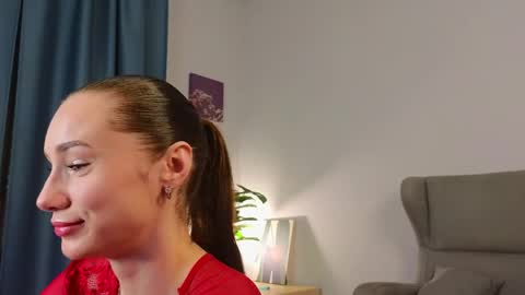 Lizzy online show from April 4, 2026, 4:55 am