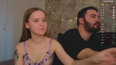 taiti_fox_cub online show from April 11, 2026, 1:04 pm