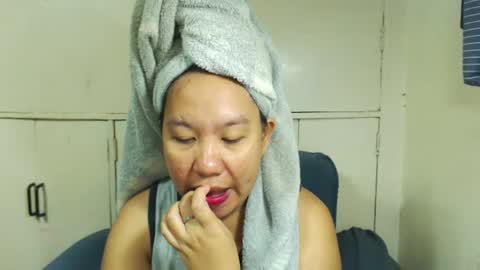 Snapshot of takemetoheavenbaby chatting on December 11, 2024, 5:32 am anne online show from December 11, 2024, 5:32 am