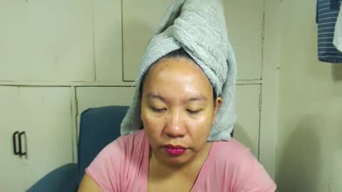 Snapshot of takemetoheavenbaby chatting on December 13, 2024, 5:38 am anne online show from December 13, 2024, 5:38 am