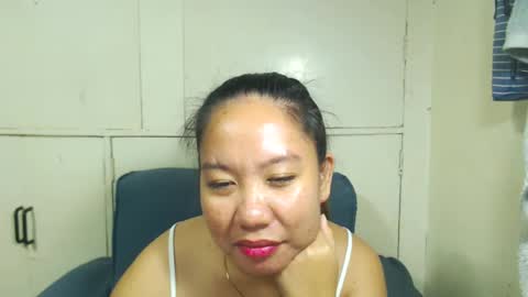 Snapshot of takemetoheavenbaby chatting on February 13, 2025, 5:01 pm anne online show from February 13, 2025, 5:01 pm